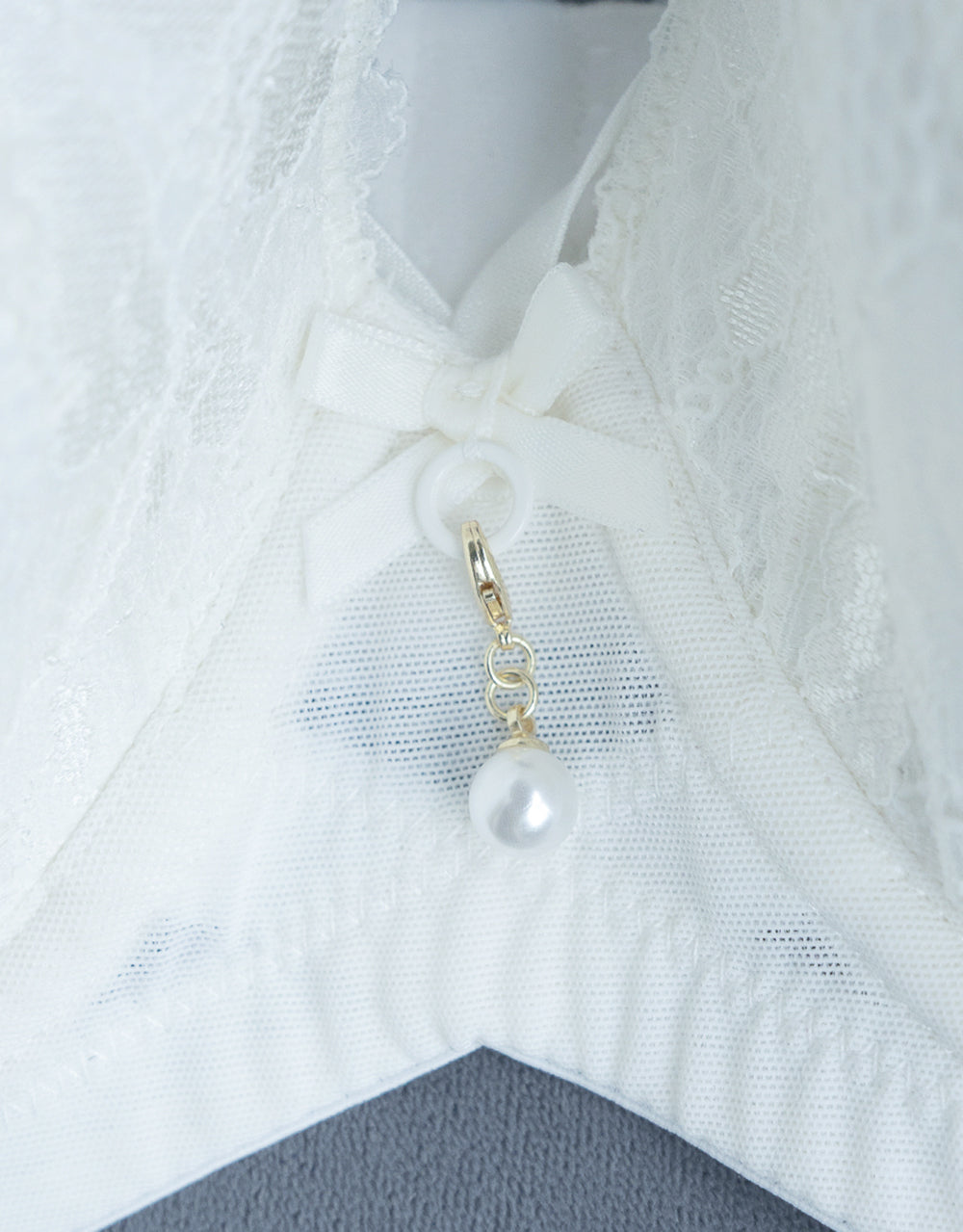 Bra Charm "Pearl"