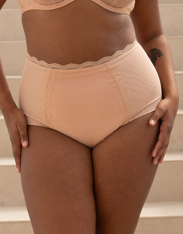 High-Waist-Panty "Clara" cappuccino