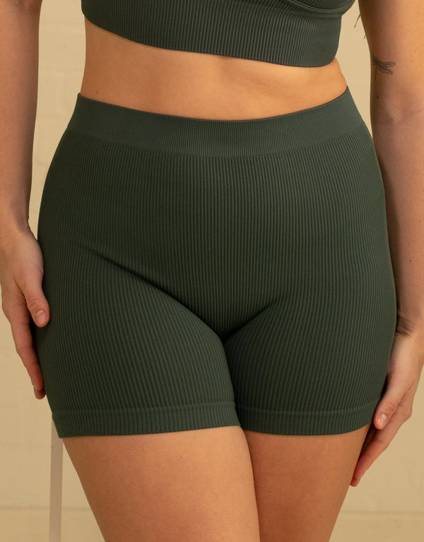 High-Waist Shorts Freeda Olive